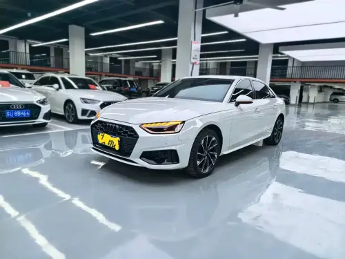 Audi A4, 2022