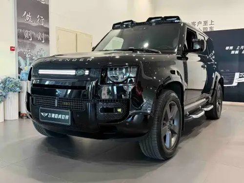 Land Rover Defender, 2025