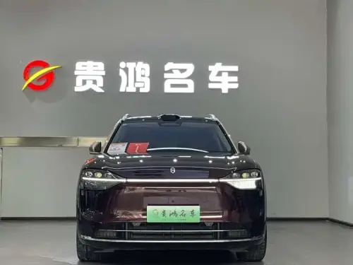 AITO M9, 2025