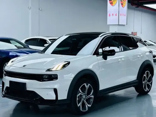 Lynk & Co 06, 2023