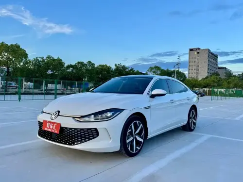 Volkswagen Lamando, 2023