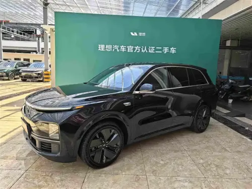 Li Auto L8, 2025