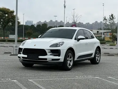 Porsche Macan, 2021