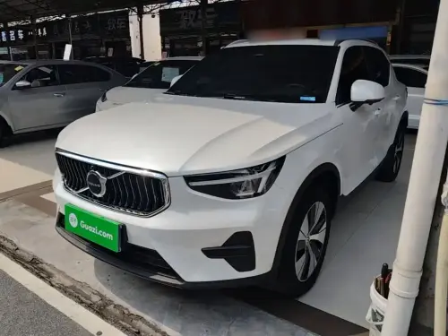 Volvo XC40, 2023
