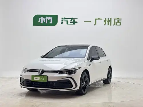 Volkswagen Golf, 2023