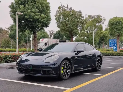 Porsche Panamera, 2021