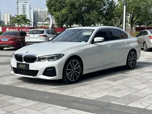 BMW 3-Series, 2021