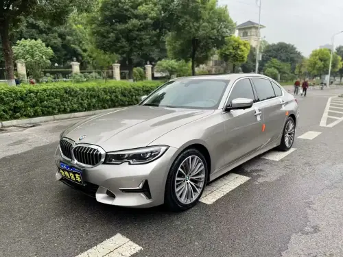 BMW 3-Series, 2020