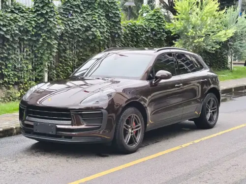 Porsche Macan, 2022