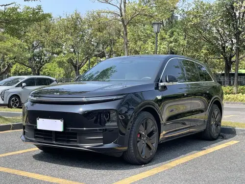 Li Auto L6, 2025