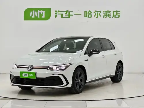 Volkswagen Golf, 2023