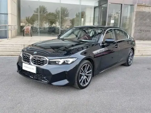 BMW 3-Series, 2025