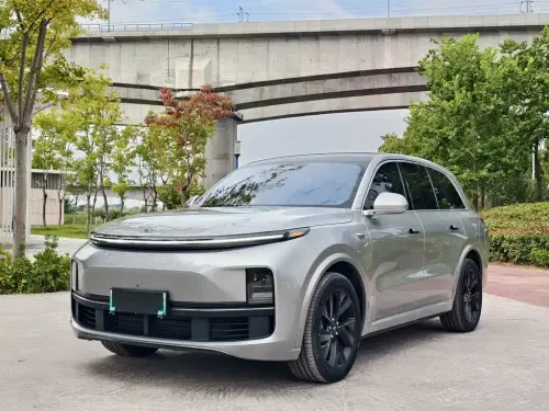 Li Auto L8, 2023