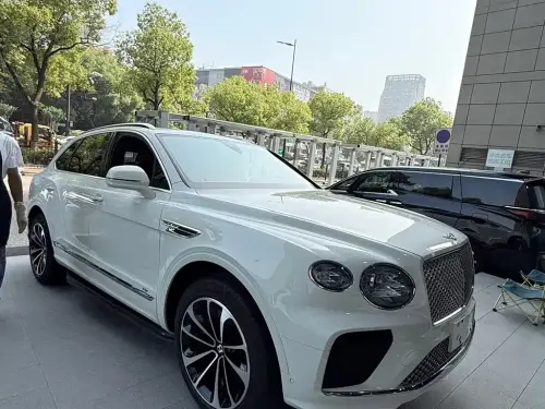 Bentley Bentayga, 2020