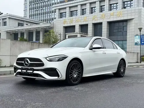 Mercedes-Benz C-Class, 2024