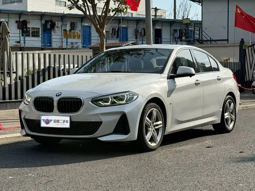 BMW 1-Series, 2020