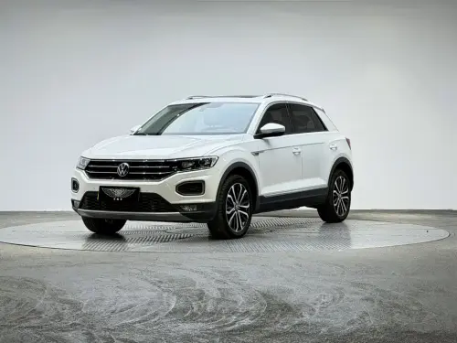 Volkswagen T-Roc, 2022