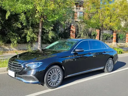 Mercedes-Benz E-Class, 2022