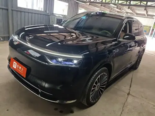 AITO M8, 2025