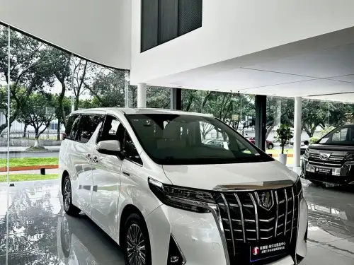 Toyota Alphard, 2021