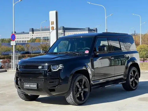 Land Rover Defender, 2025