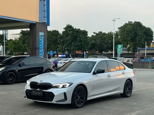 BMW 3-Series, 2026