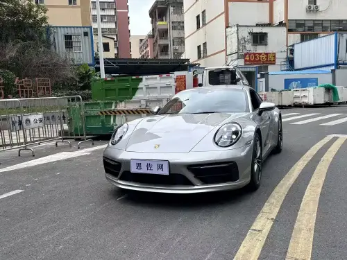 Porsche 911, 2023