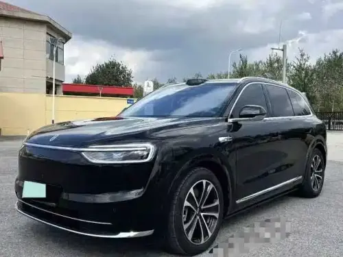AITO M7, 2025