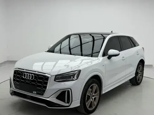 Audi Q2, 2022