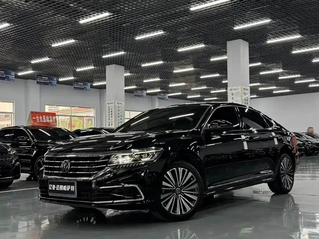Volkswagen Passat, 2021