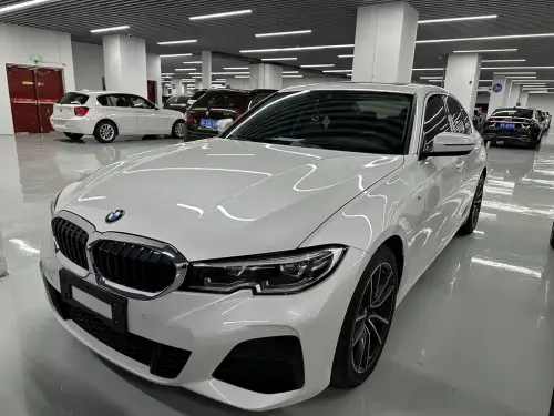 BMW 3-Series, 2020