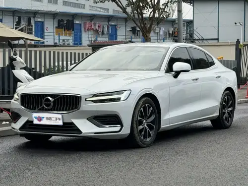 Volvo S60, 2021