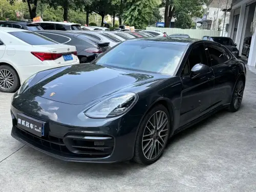Porsche Panamera, 2024