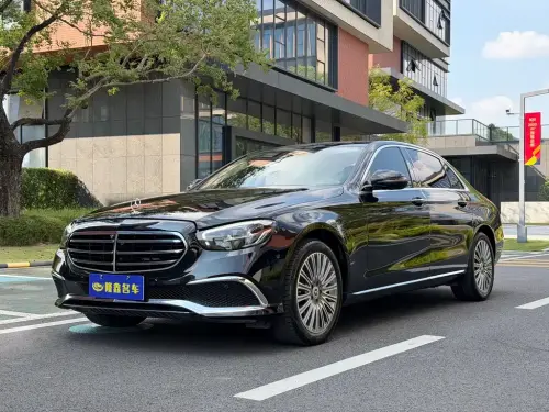 Mercedes-Benz E-Class, 2022
