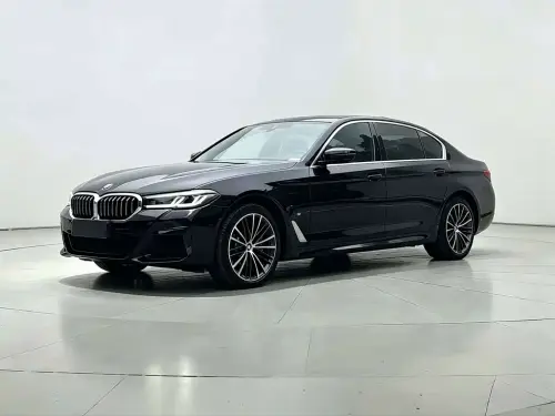 BMW 5-Series, 2023