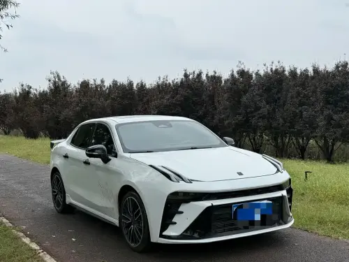 Lynk & Co 03, 2025