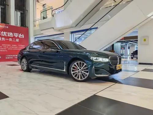 BMW 7-Series, 2022