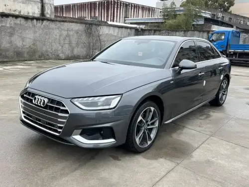 Audi A4, 2021