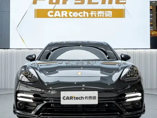 Porsche Panamera, 2023