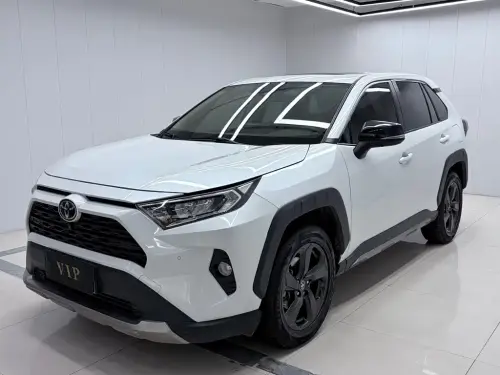 Toyota RAV4, 2022