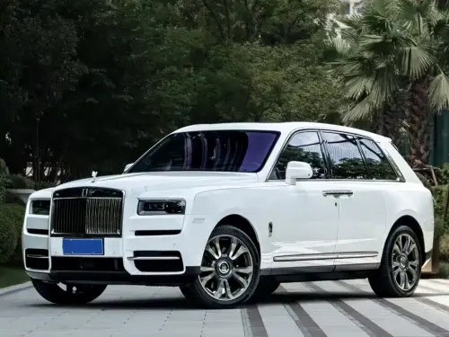 Rolls-Royce Cullinan, 2021