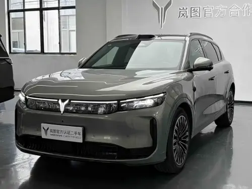 Voyah FREE, 2025