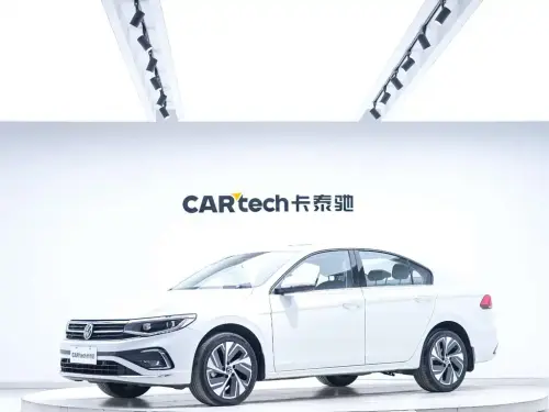 Volkswagen Bora, 2023