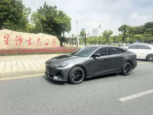Changan UNI-V, 2023