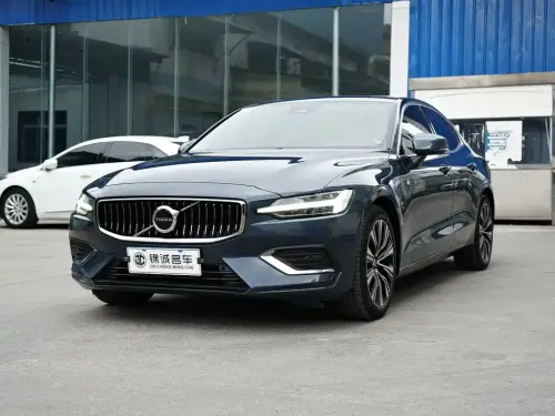 Volvo S60, 2023