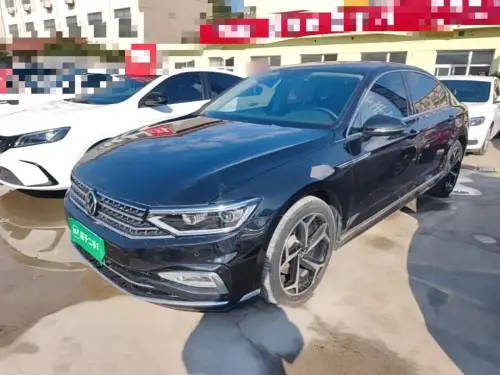 Volkswagen Magotan, 2023