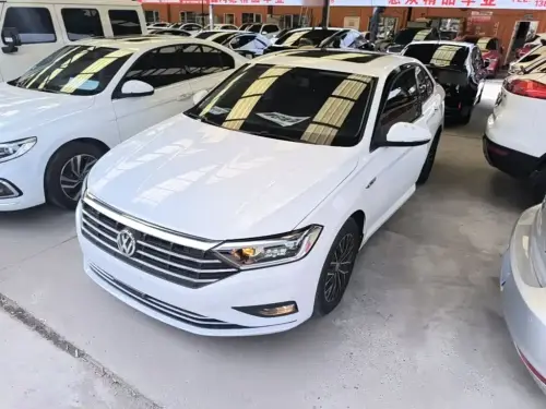 Volkswagen Sagitar, 2020