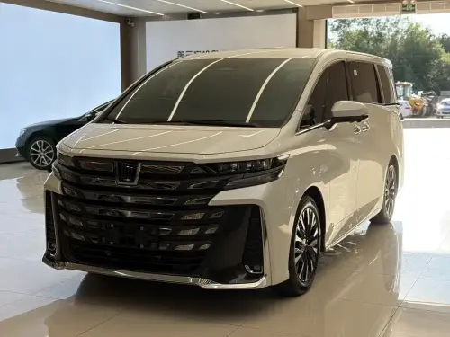 Toyota Vellfire, 2025