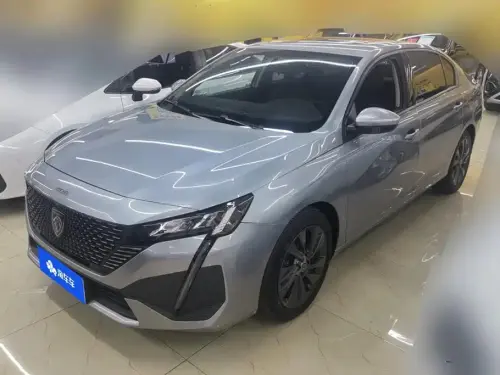 Peugeot 408, 2022