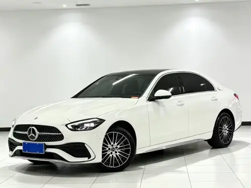 Mercedes-Benz C-Class, 2024